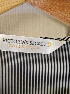 Vintage Victoria's Secret Satin Pajama Set - Black & White Stripe - M